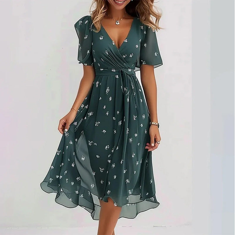 Robe d'été évasée à fleurs imprimées et col en V, à manches courtes pour femme