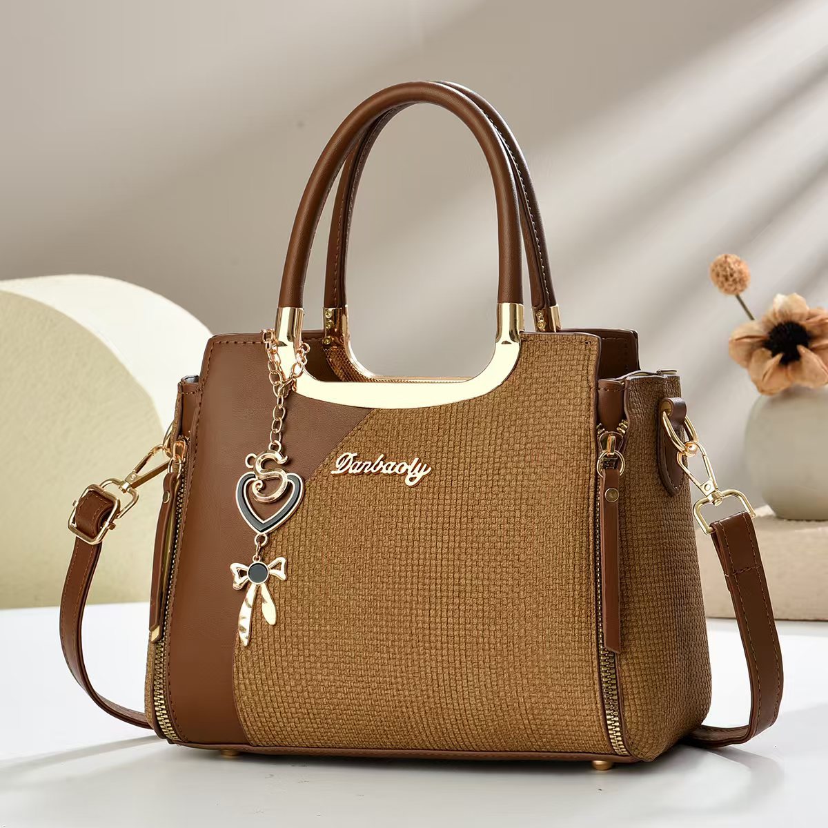 Umhängetasche, klein, quadratisch, schick, Handtasche, Schultertasche