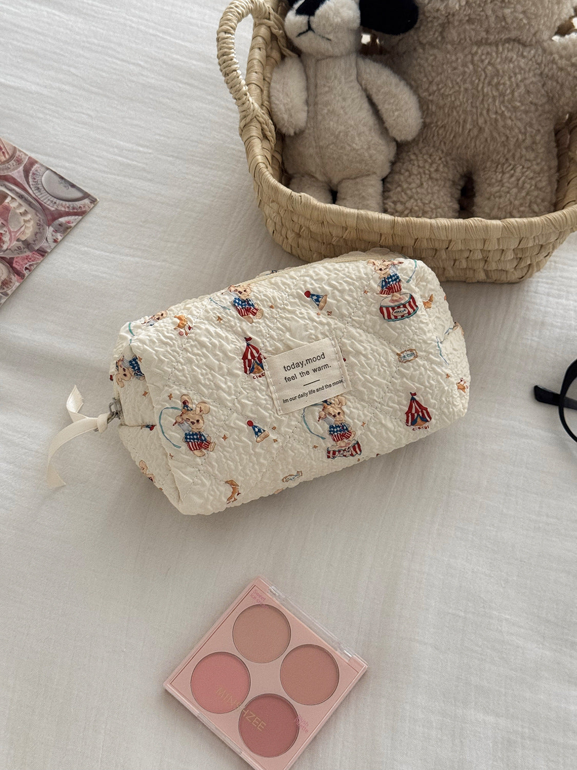 Rabbit Paradise Kosmetiktasche, tragbare Kulturtasche mit großem Fassungsvermögen