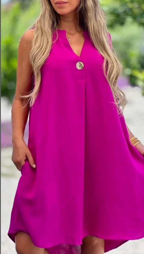 Robe unie sans manches à col en V avec détails boutonnés pour femme