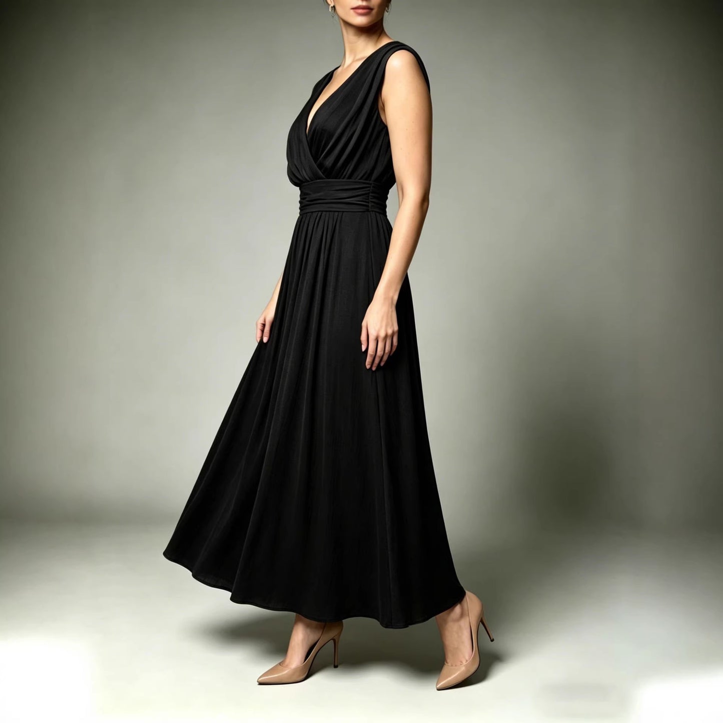 Solid-color Pleated Elegant Fashion Dress