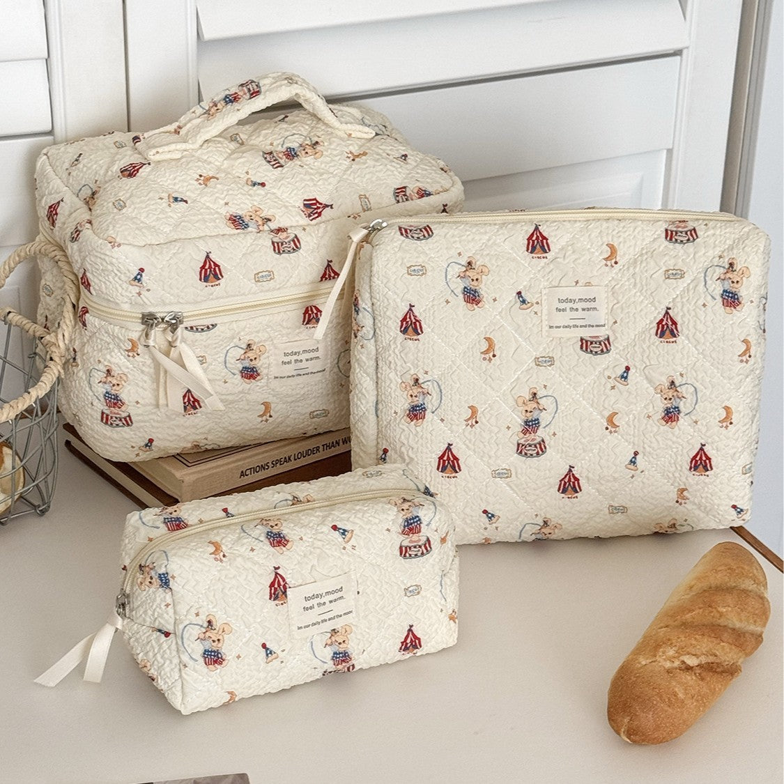 Rabbit Paradise Kosmetiktasche, tragbare Kulturtasche mit großem Fassungsvermögen