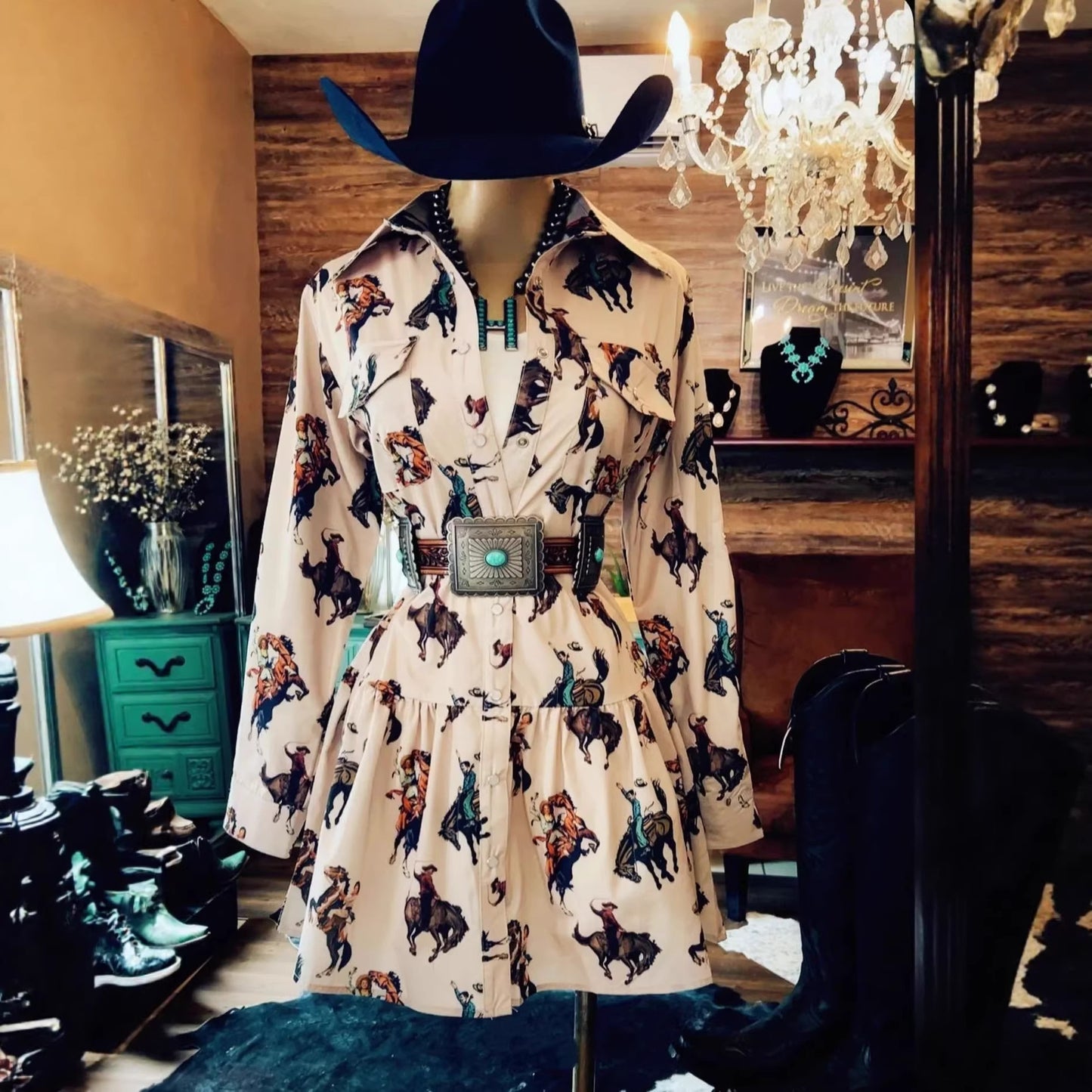 Westernkleid mit Langarm und Cowboy-Print