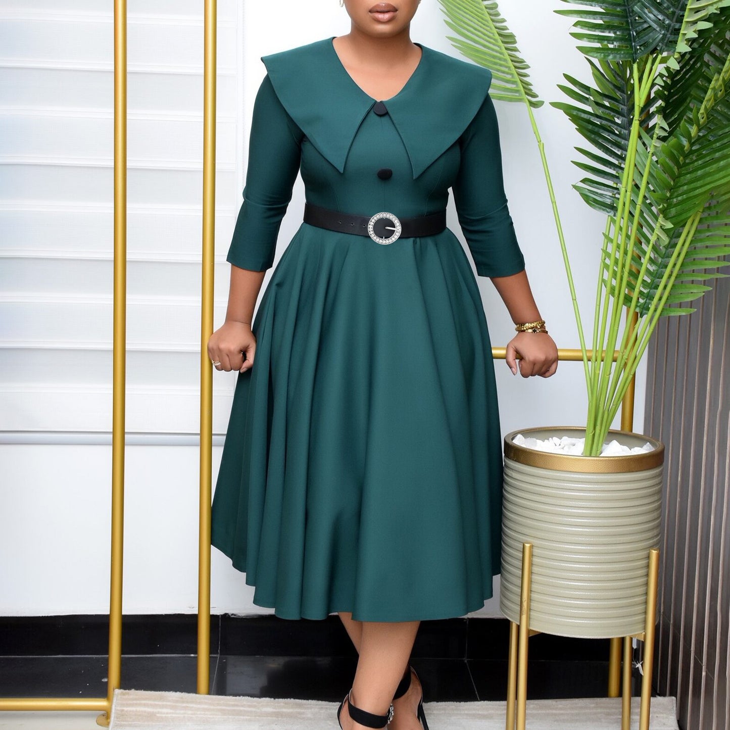 Robe élégante unie pour femme