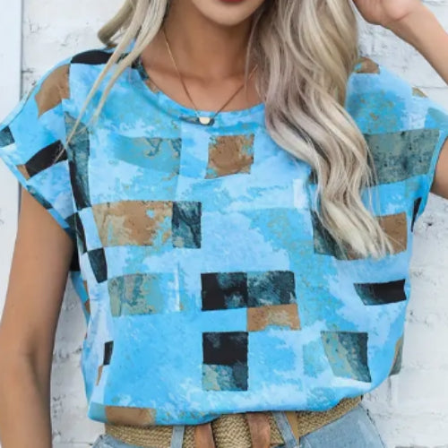 Women's Chic Geometric Aztec Print T-Shirt - Casual Crew Neck, Durable Non-Stretch Fabric, Ideal For Summer Wear